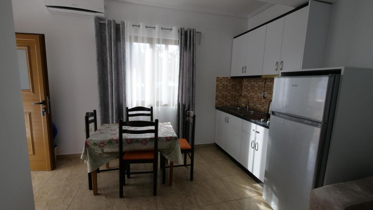 Kiri S.Apartaments Саранда Екстер'єр фото