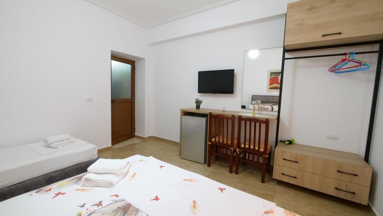 Kiri S.Apartaments Саранда Екстер'єр фото