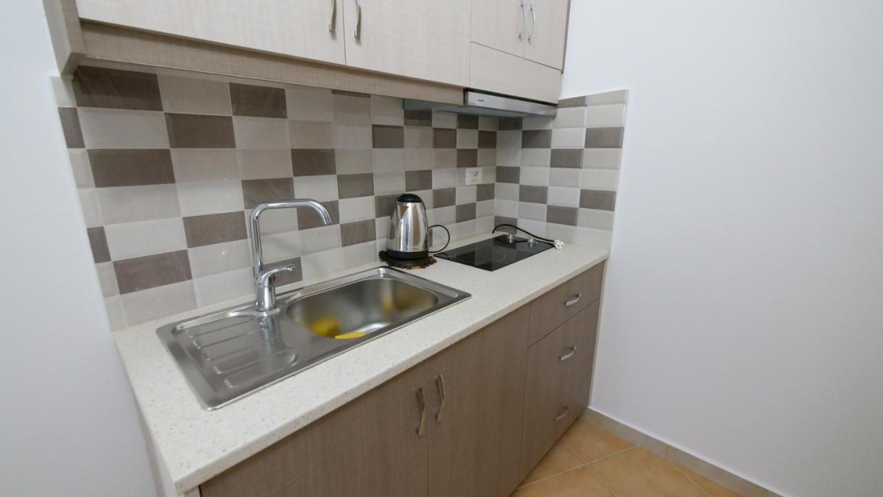 Kiri S.Apartaments Саранда Екстер'єр фото