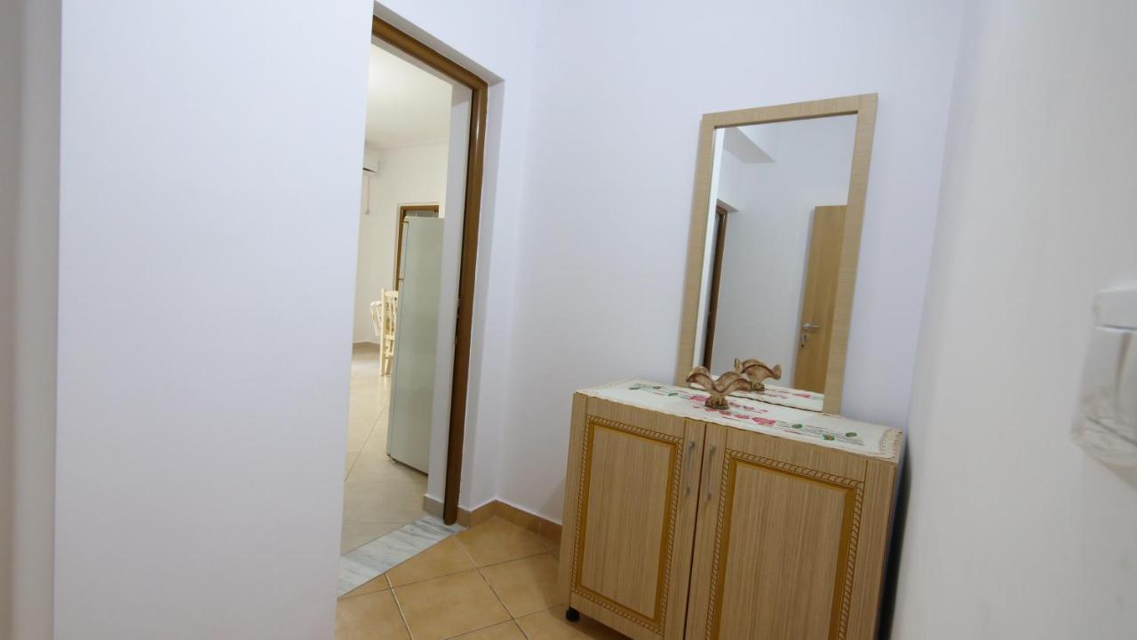 Kiri S.Apartaments Саранда Екстер'єр фото